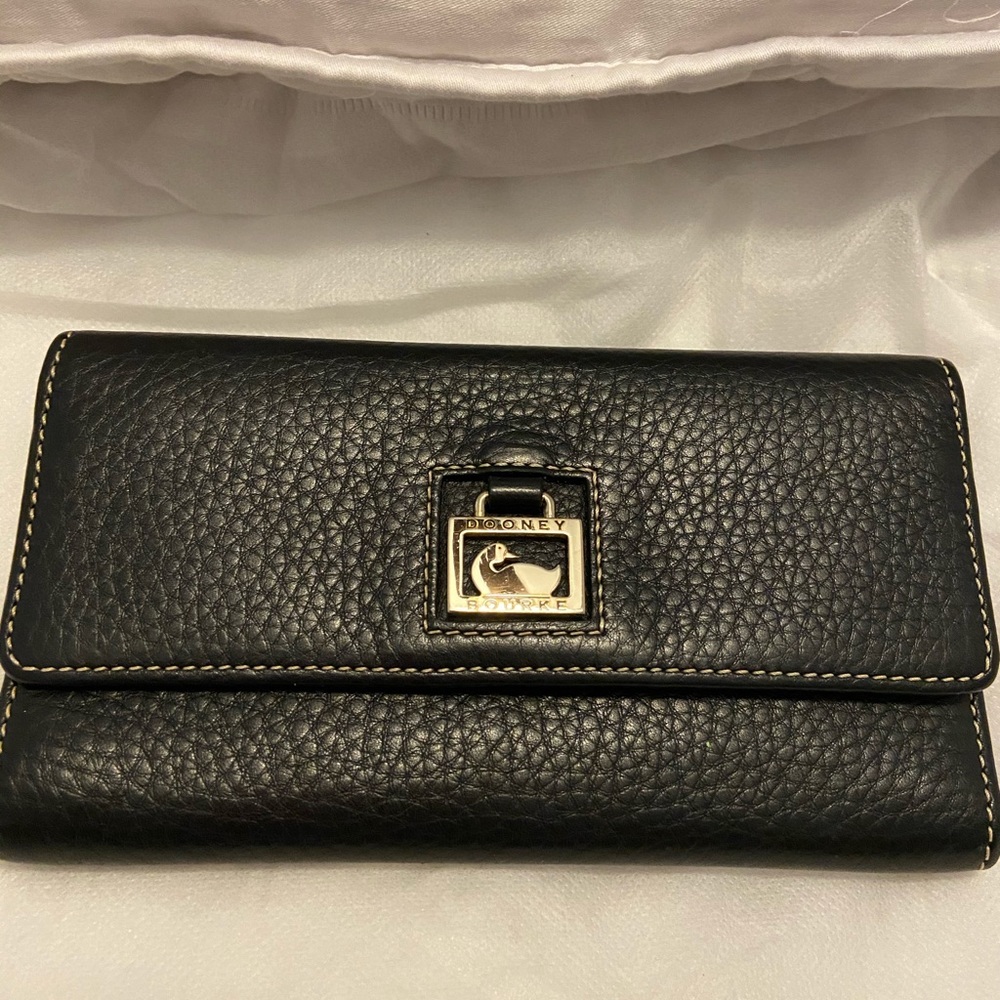 Dooney & Bourke Leather Wallet